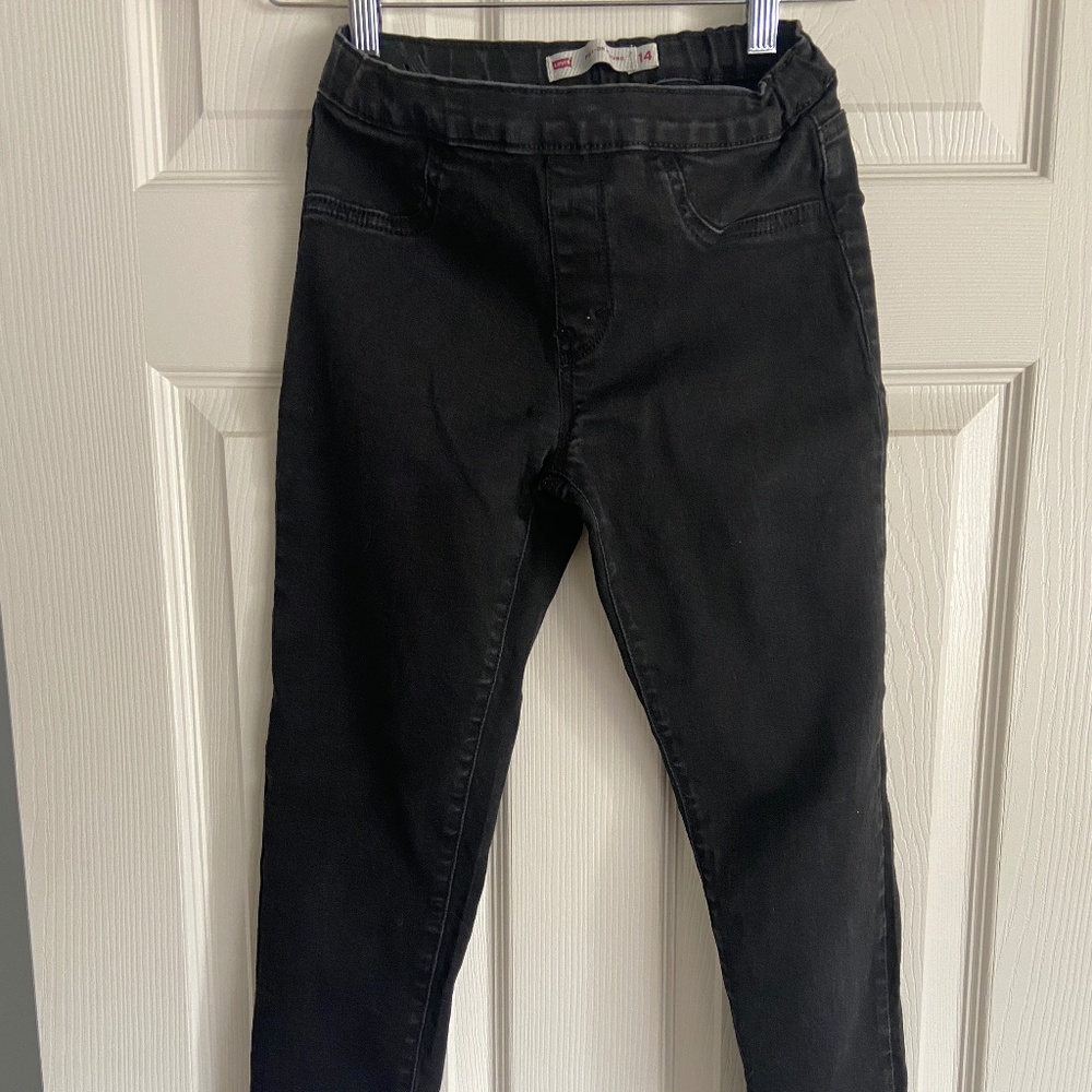LEVI's Black Denim Jeggins